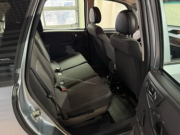 Opel Meriva, 2008г, передний привод, механика