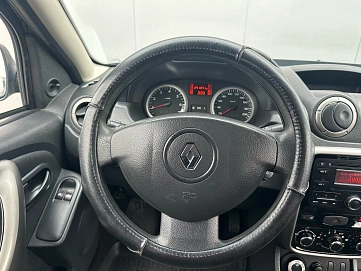 Renault Duster, 2014г, полный привод, механика