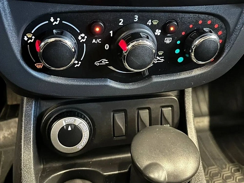 Renault Duster, 2018г, полный привод, механика