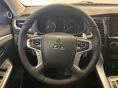 Mitsubishi , 2018г., передний привод, автомат
