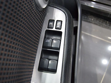 Nissan Tiida, 2013г, передний привод, автомат