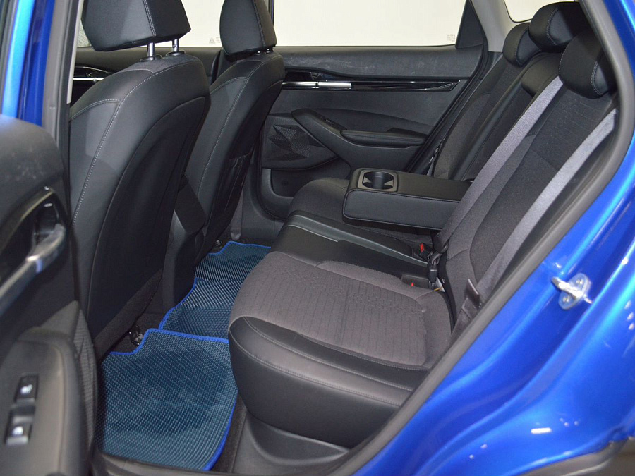 Kia Seltos, 2020г., передний привод, вариатор
