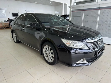Toyota Camry, 2014г, передний привод, автомат