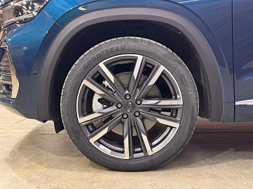 Geely Monjaro, 2024г, полный привод, автомат