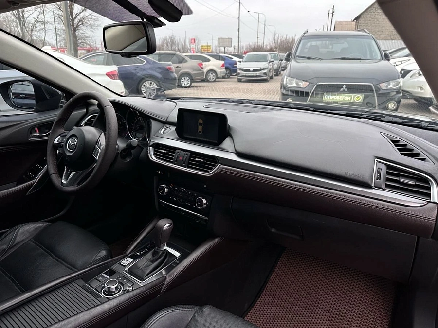 Mazda 6, 2016г., передний привод, автомат