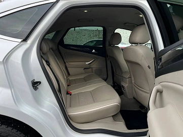 Ford Mondeo, 2011г, передний привод, автомат