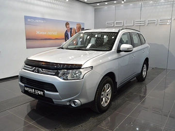Mitsubishi Outlander, 2013г, полный привод, вариатор