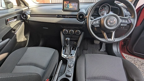 Mazda Demio, 2017г, передний привод, автомат