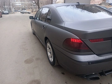 BMW 7 серии, 2004г, задний привод, автомат
