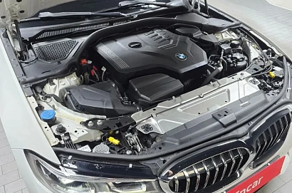 BMW 3 серии, 2021г, задний привод, автомат