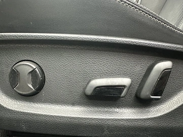 Skoda Octavia, 2022г, передний привод, робот