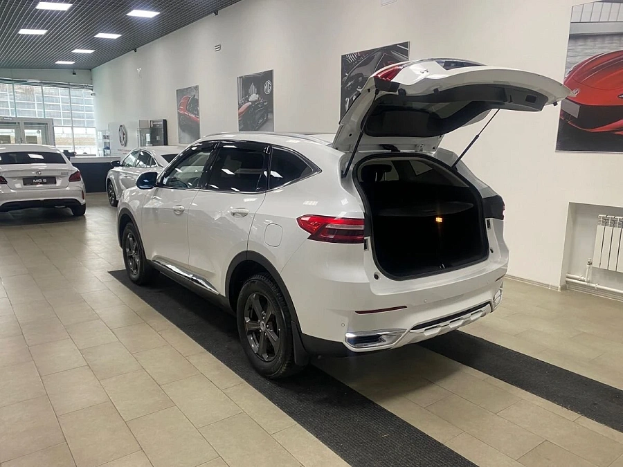 Haval F7, 2020г., передний привод, робот