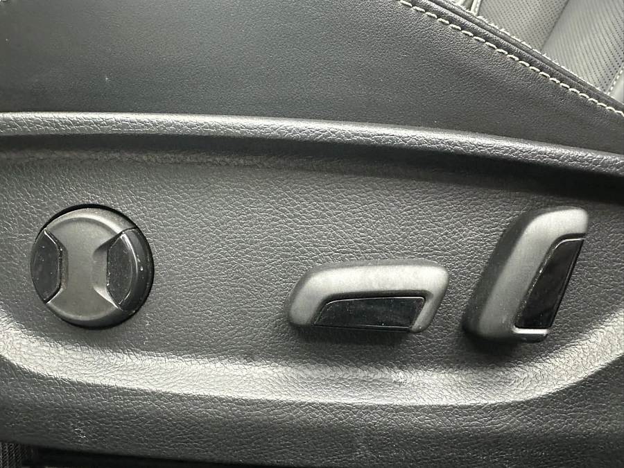 Skoda Octavia, 2022г., передний привод, робот