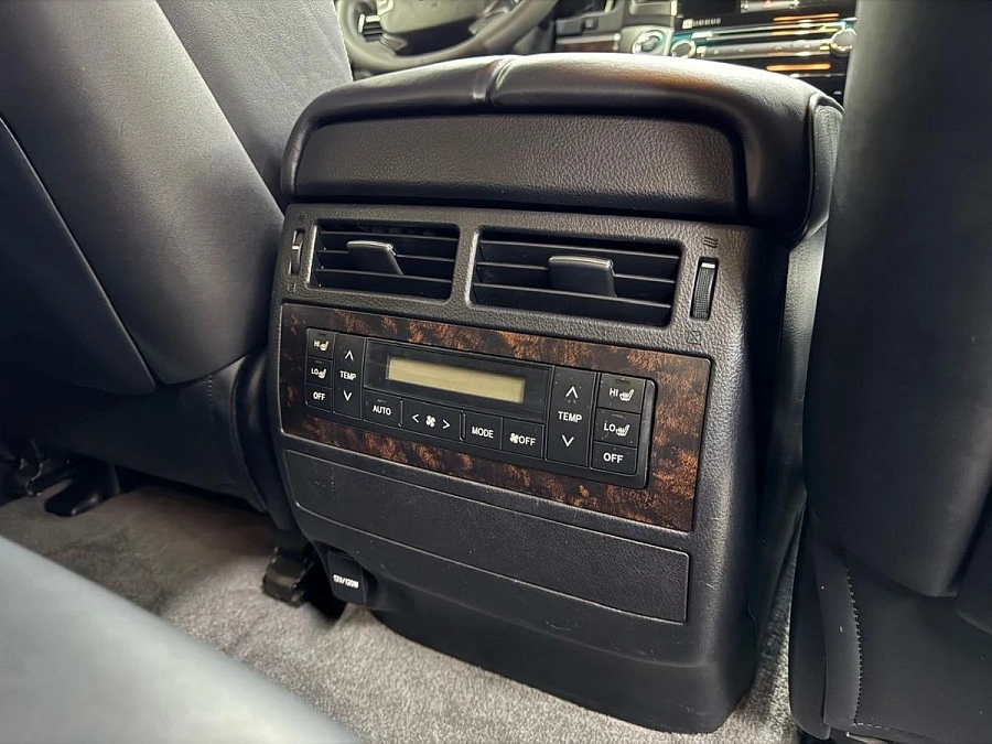 Toyota Land Cruiser, 2012г., полный привод, автомат