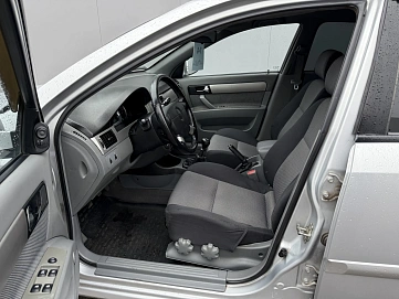 Chevrolet Lacetti, 2010г, передний привод, механика