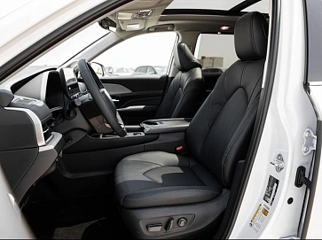 Toyota Grand Highlander, 2024г, полный привод, автомат