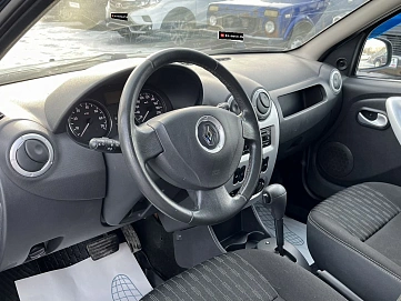 Renault Sandero, 2011г, передний привод, автомат