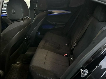 BMW , 2018г., задний привод, автомат
