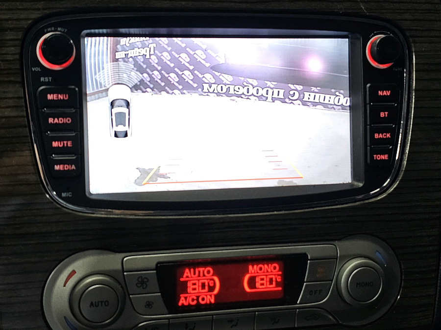 Ford Focus, 2009г., передний привод, автомат