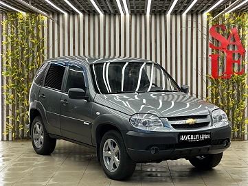 Chevrolet Niva, 2013г, полный привод, механика