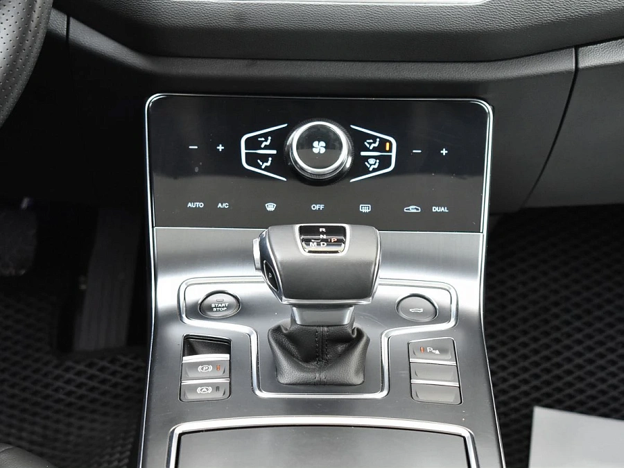 Hongqi H5, 2022г., передний привод, автомат