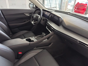 Changan , 2023г., передний привод, робот