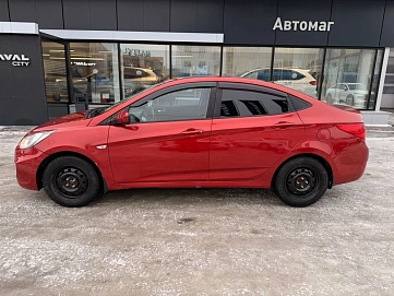 Hyundai Solaris, 2012г, передний привод, механика