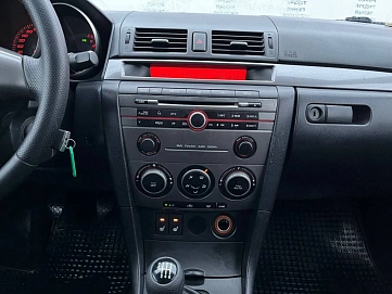 Mazda 3, 2007г, передний привод, механика