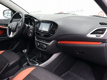 Lada (ВАЗ) , 2019г., передний привод, механика