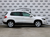 Volkswagen Tiguan, 2008г., полный привод, автомат