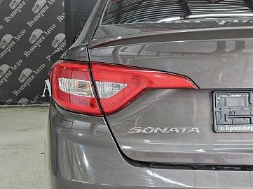 Hyundai Sonata, 2015г, передний привод, автомат