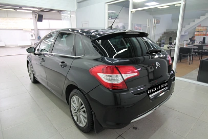 Citroen C4, 2012г, передний привод, автомат