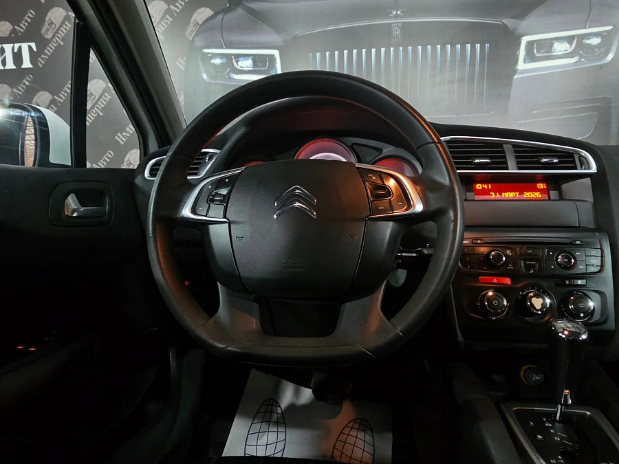 Citroen C4, 2012г., передний привод, автомат