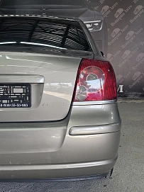 Toyota Avensis, 2006г, передний привод, автомат