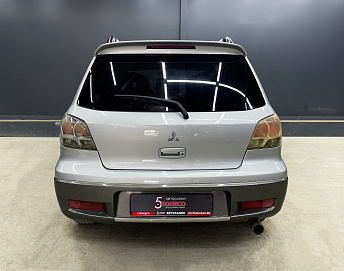 Mitsubishi Outlander, 2003г, передний привод, автомат