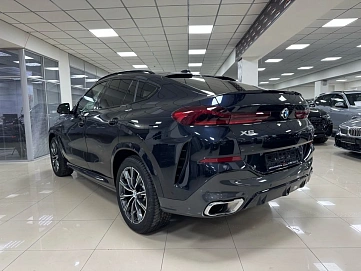 BMW X6, 2024г, полный привод, автомат