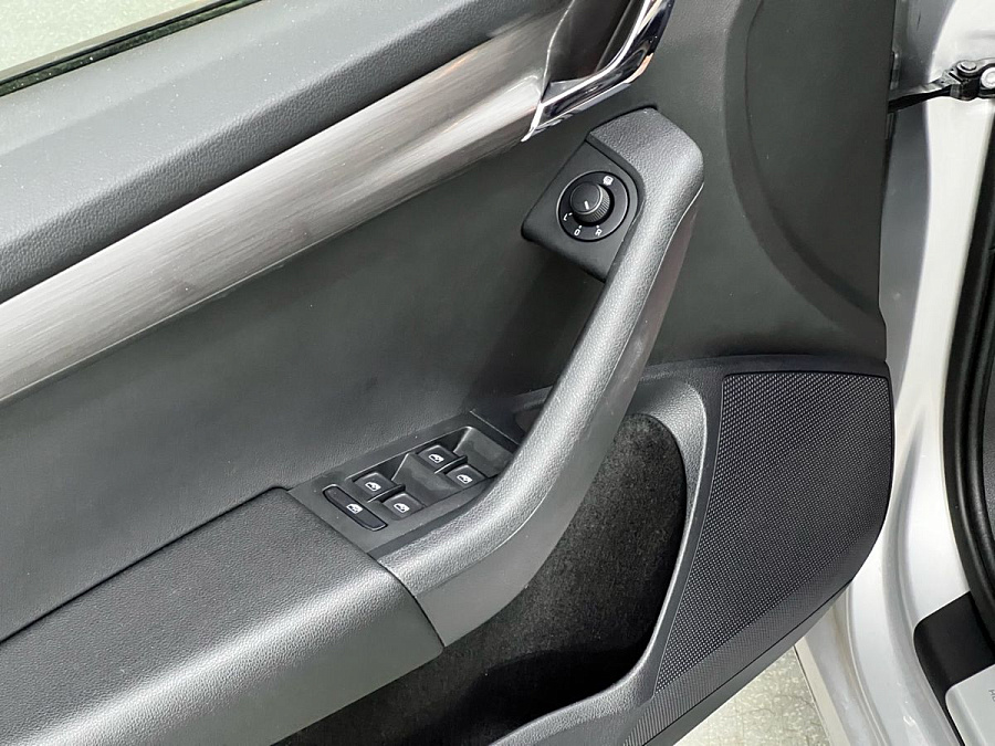 Skoda Octavia, 2019г., передний привод, робот