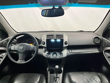 Toyota RAV4, 2010г, полный привод, автомат
