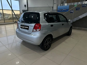 Chevrolet Aveo, 2006г, передний привод, механика