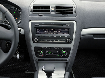 Skoda , 2012г., передний привод, автомат