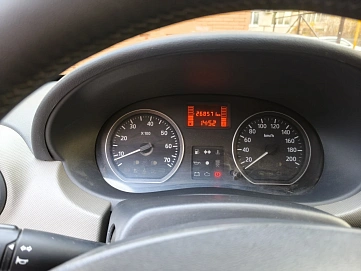 Renault Sandero, 2011г, передний привод, механика