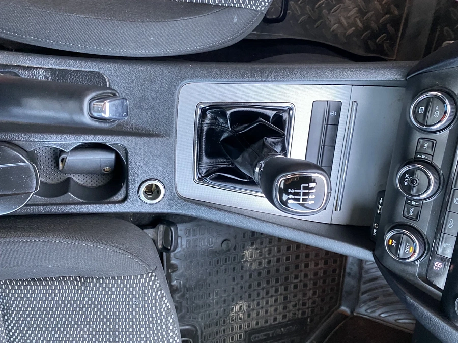 Skoda Octavia, 2014г., передний привод, механика