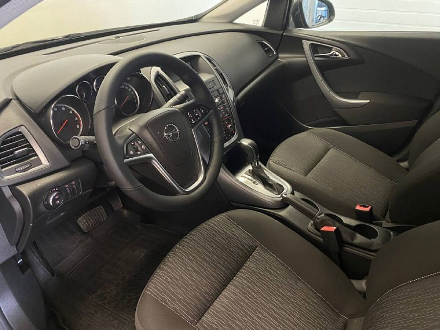 Opel , 2013г., передний привод, автомат