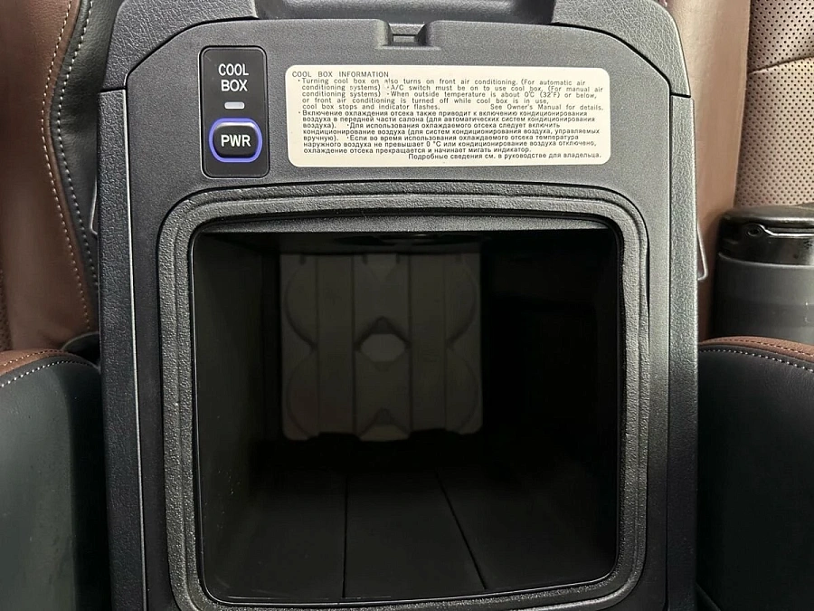 Toyota Land Cruiser Prado, 2019г., полный привод, автомат