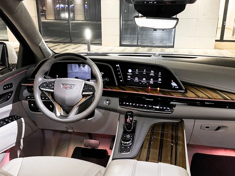 Cadillac Escalade, 2022г., полный привод, автомат