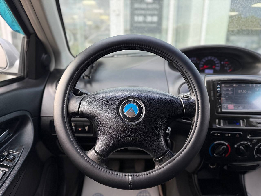 Geely MK, 2011г., передний привод, механика