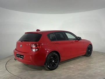 BMW 1 серии, 2013г, задний привод, автомат