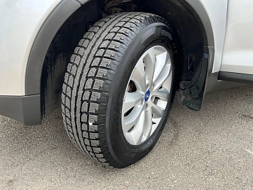 Ford Kuga, 2011г, передний привод, автомат