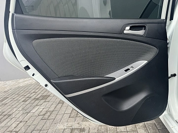Hyundai Solaris, 2011г, передний привод, механика