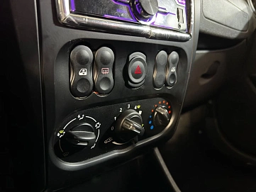Nissan Almera, 2015г., передний привод, механика